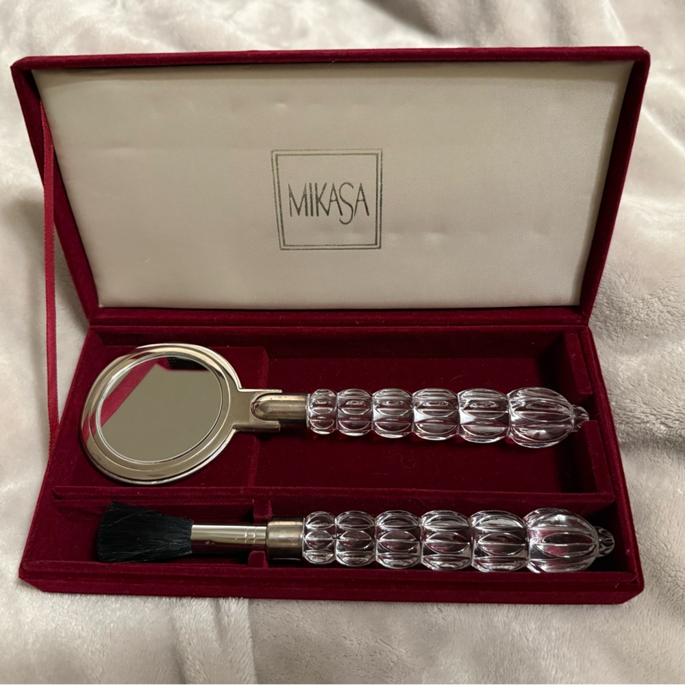 Mikasa Vintage Mirror and Brush Set